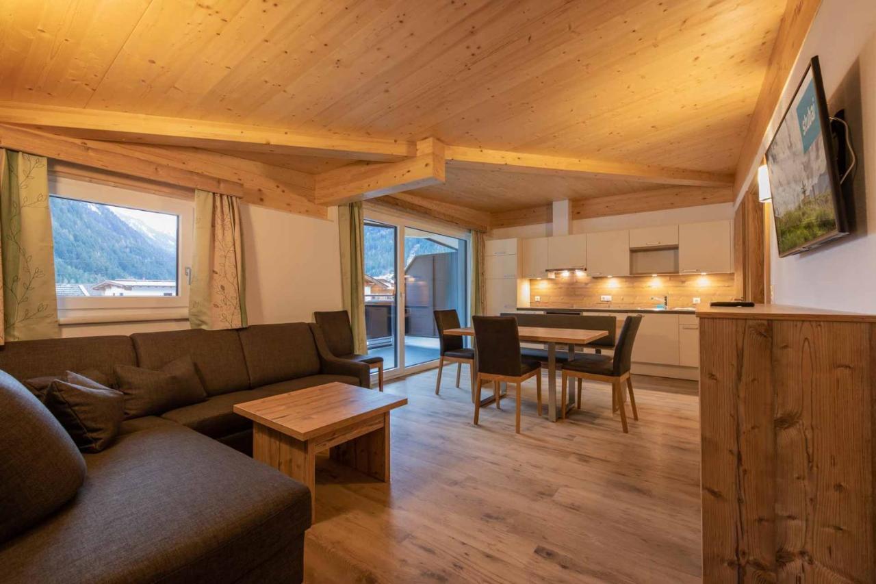 Ferienhaus Gipfelblick Neustift im Stubaital Esterno foto