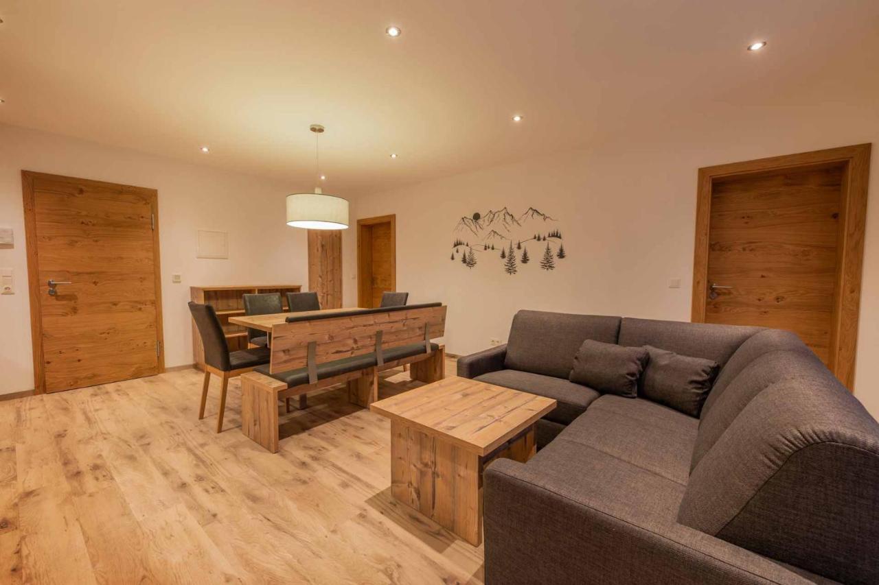 Ferienhaus Gipfelblick Neustift im Stubaital Esterno foto
